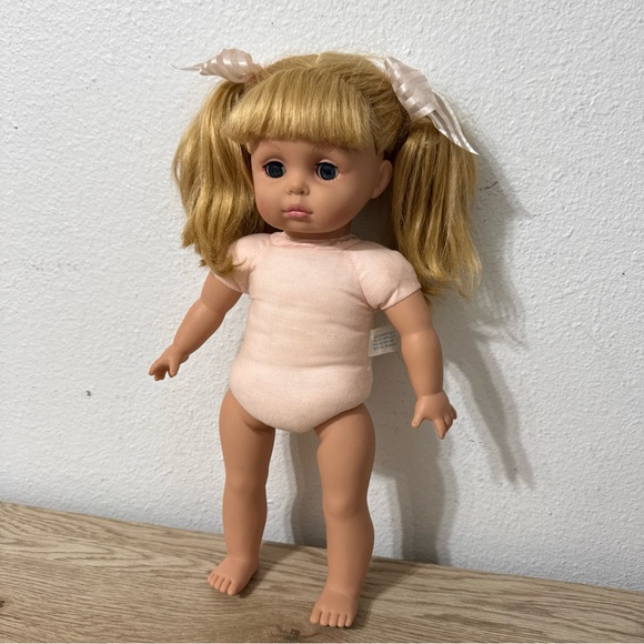Alexander Doll Co 14” Blonde Vinyl Doll 1999 Vintage Pigtails Sleepy Eyes - Picture 2 of 11